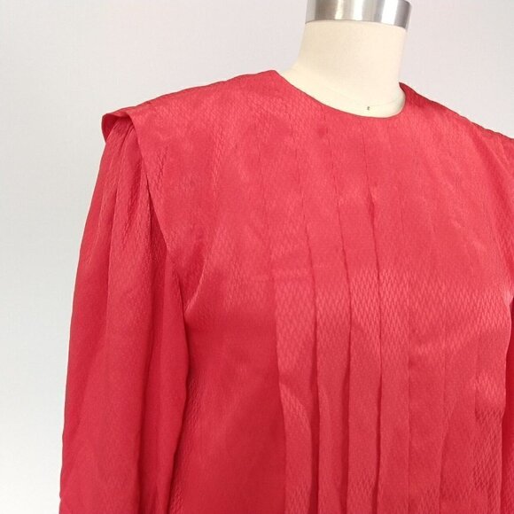 Vintage 80's Halston III Red Pleat Front Blouse Top Size S Button Back Long Slv - Picture 2 of 9